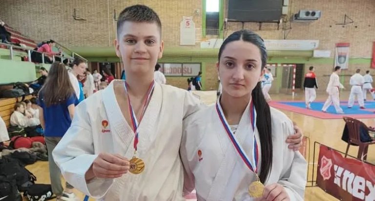 Karatisti „Feniksa“ osvojili 11 odličja u Novom Bečeju