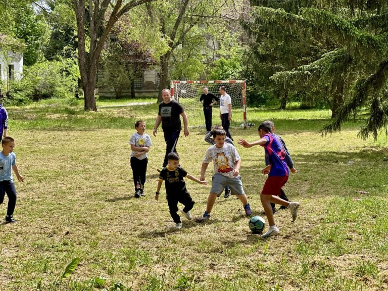 Svetski dan Roma obeležen i sportskim aktivnostima: Održan turnir u malom fudbalu