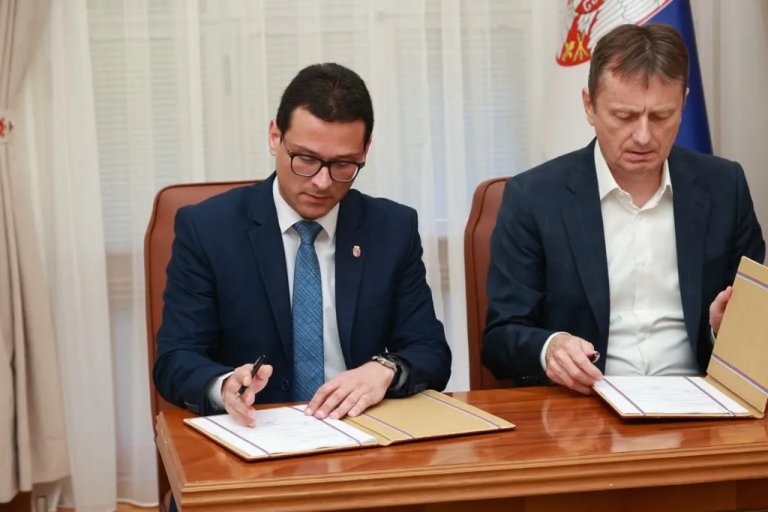 Potpisan ugovor o rekonstrukciji Gimnazije: Najveće ulaganje u prosveti u ovoj godini