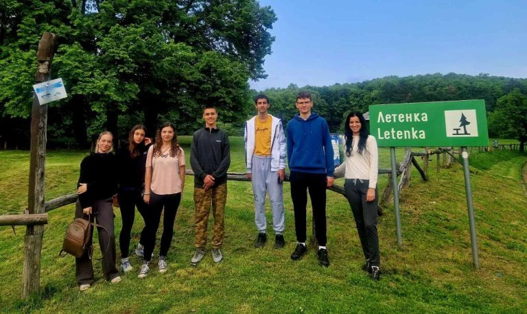 Učenici Ekonomsko-trgovinske škole doneli lepe uspomene i nova znanja sa obuke na Andrevlju
