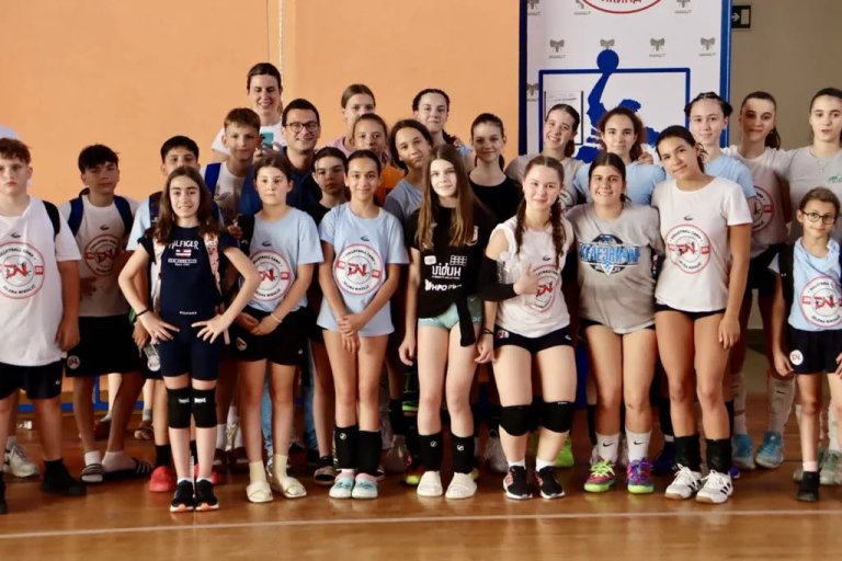 Počeo odbojkaški kamp „Jelena Nikolić“, u Kikindi na pripremama i ženska kadetska reprezentacija