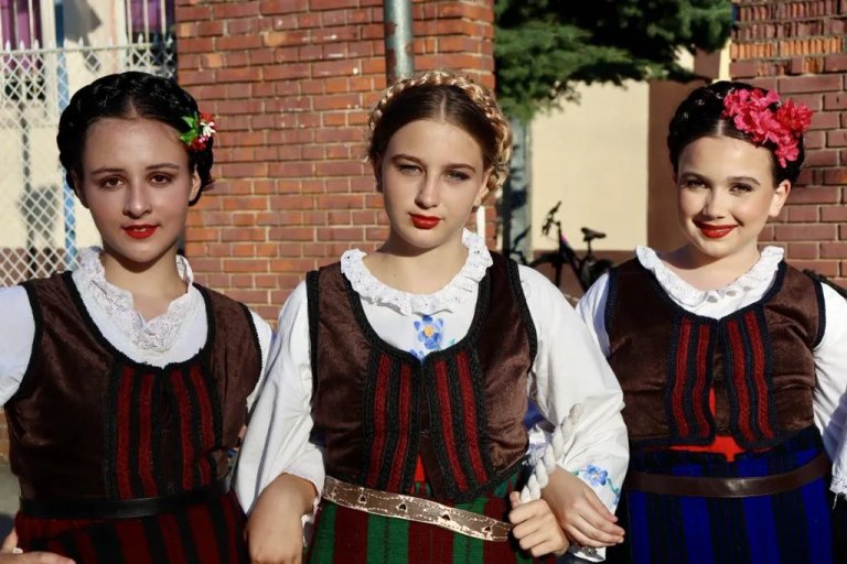 Međunarodni festival folklora „Ajmo zaigrati, ajmo de“ 15. put u Nakovu