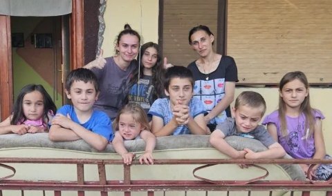 Humanitarna akcija „Krofne iz bloka“ u subotu na Trgu za porodicu Mijin