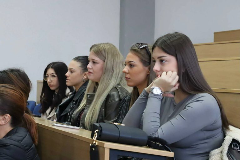 Dan otvorenih vrata u subotu u VŠSSOV