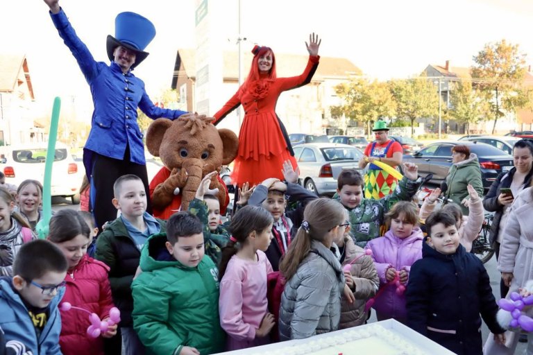 Prvi rođendan Kiki ritejl parka