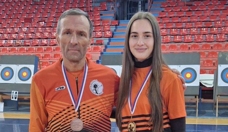 Streličari „Apola“ osvojili zlato i bronzu na takmičenju u Zaječaru