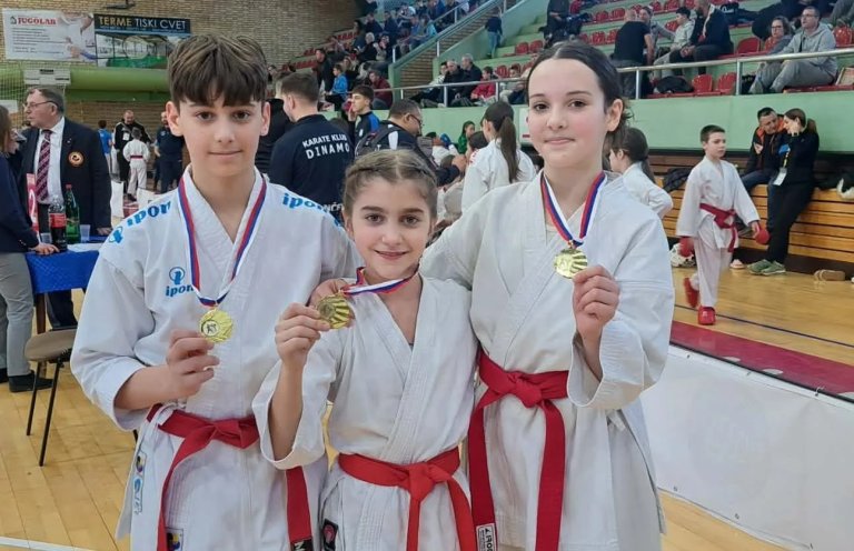 Karatisti „Feniksa“ osvojili 18 medalja na takmičenjima u Bačkoj Palanci i Novom Bečeju