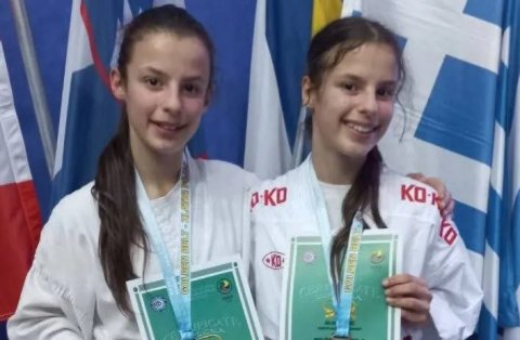 Karatistkinje „Feniksa“ uspešne na dva takmičenja u Čačku