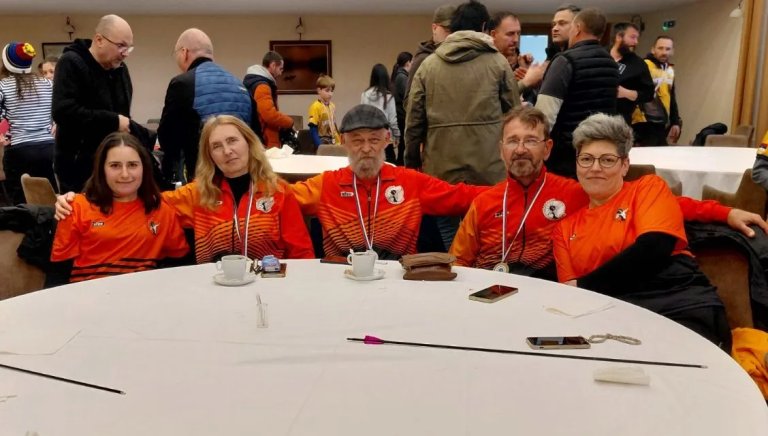 Tri medalje za streličare „Apola“ na takmičenju u Zobnatici