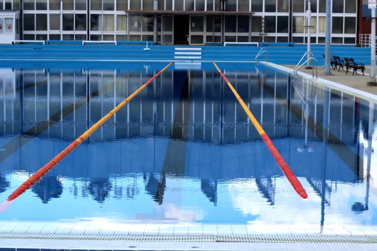Renoviran zatvoren bazen SC „Jezero“ otvara se sutra