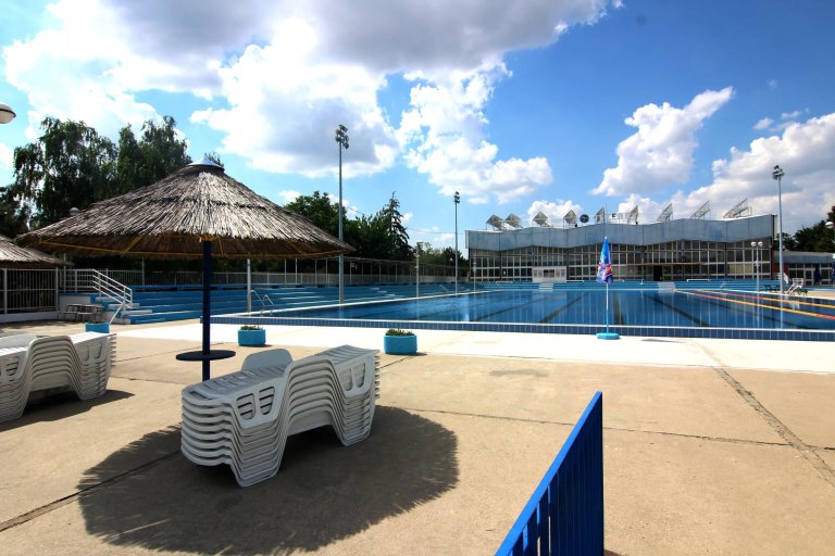 Danas kraj kupališne sezone na bazenima: Zabeležen rekordan broj posetilaca