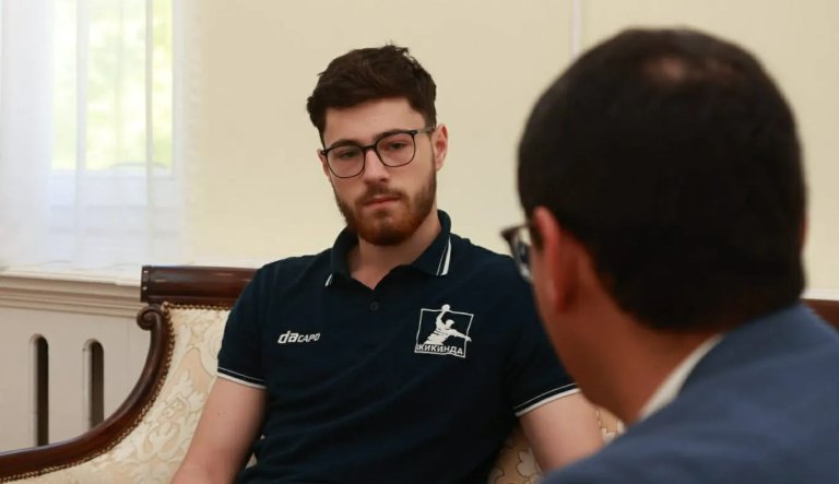 Rukometaš Milan Panić sa kadetskom reprezentacijom osvojio srebro na Mediteranskim igrama
