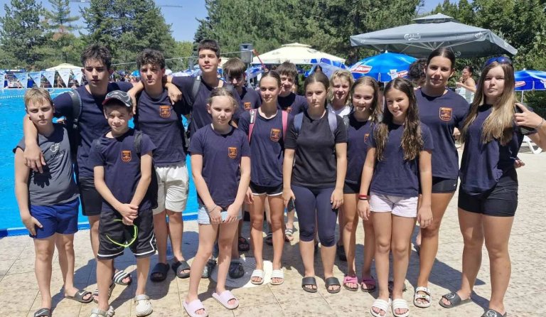 Plivači „Velike Kikinde“ osvojili sedam odličja na međunarodnom takmičenju u Adi