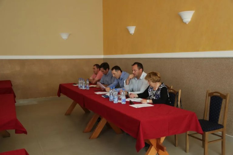 Sednica Gradskog veća u Bašaidu