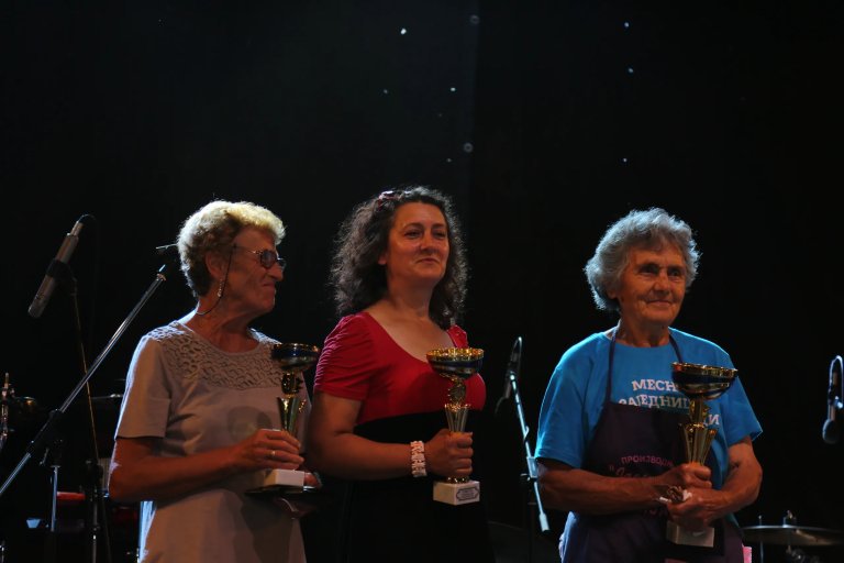 Osamdesetdvogodišnja Mileva Šešum napravila najbolju krompirušu na ovogodišnjoj „Pitijadi“