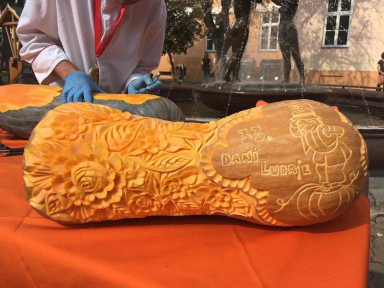Foto vest: Banatski fruštuk i majstori karvinga