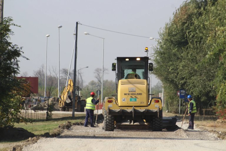U toku izgradnja kišne kanalizacije u Srbobranskoj ulici
