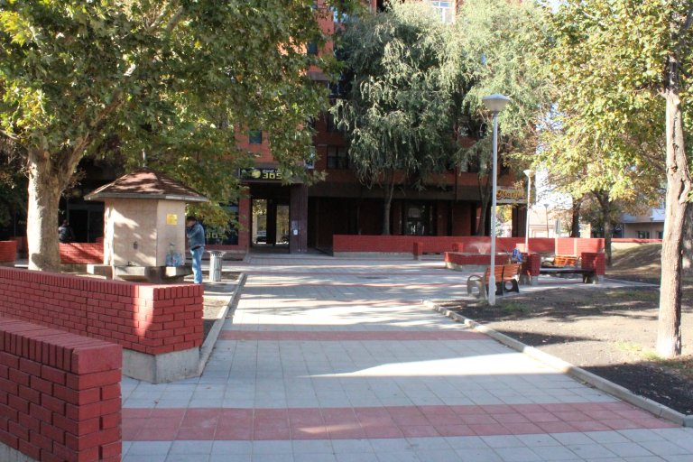 Završena rekonstrukcija platoa ispred Galadske