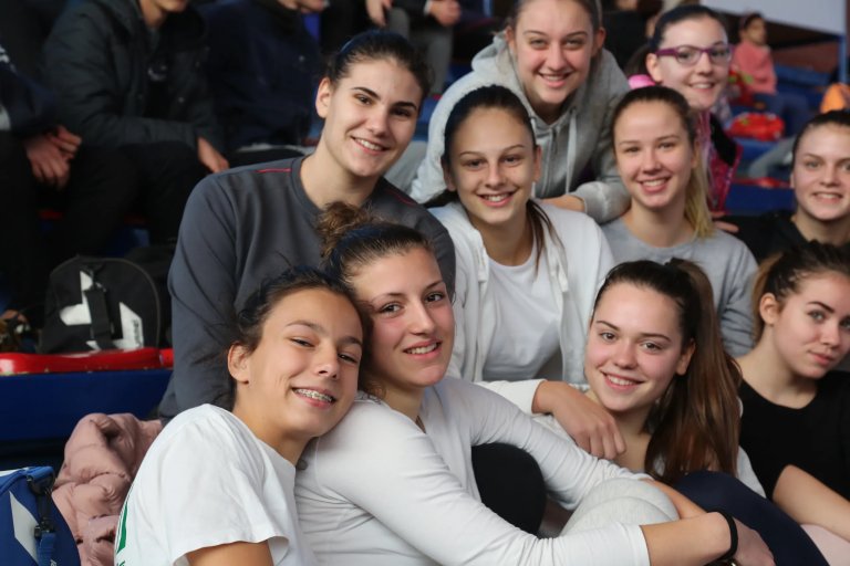 Više od 300 učenika učestvovalo u promociji školskog sporta