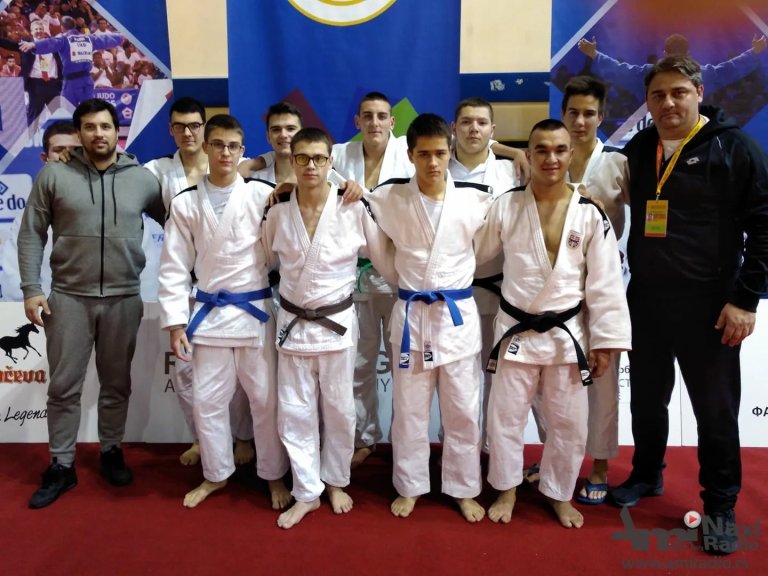 Kikindski džudisti i sledeće sezone u Superligi