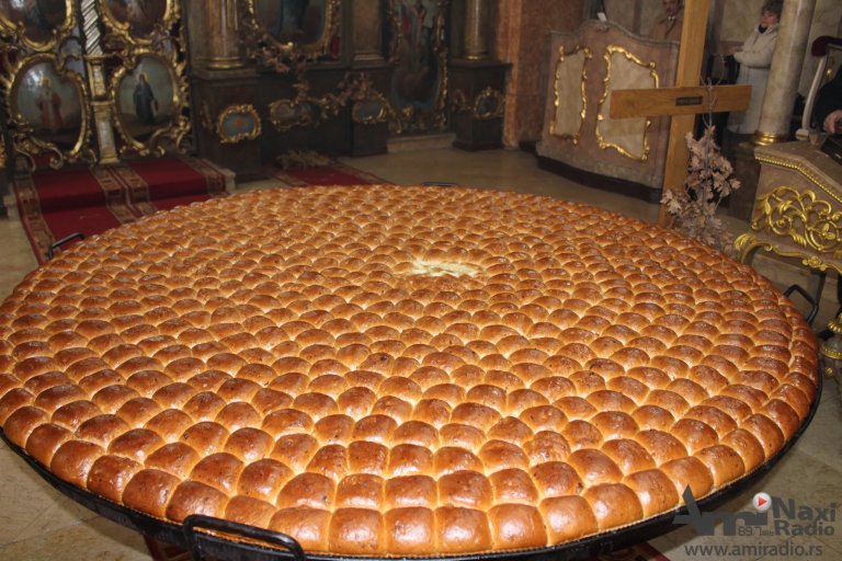 Hristos se rodi