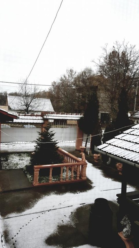 SNEG OBRADOVAO NAJMAĐE