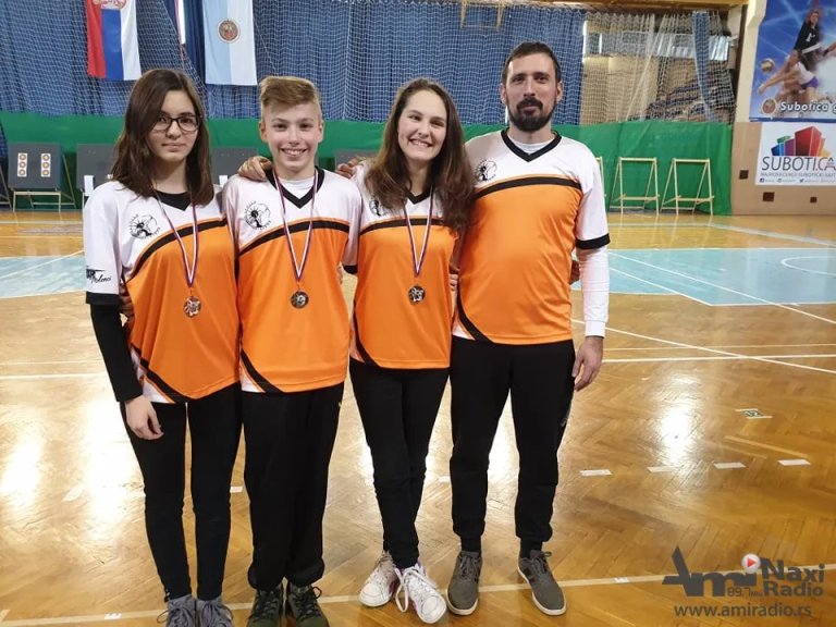 Streličarstvo: Tri medalje za SU „Apolo“ na takmičenju u Subotici