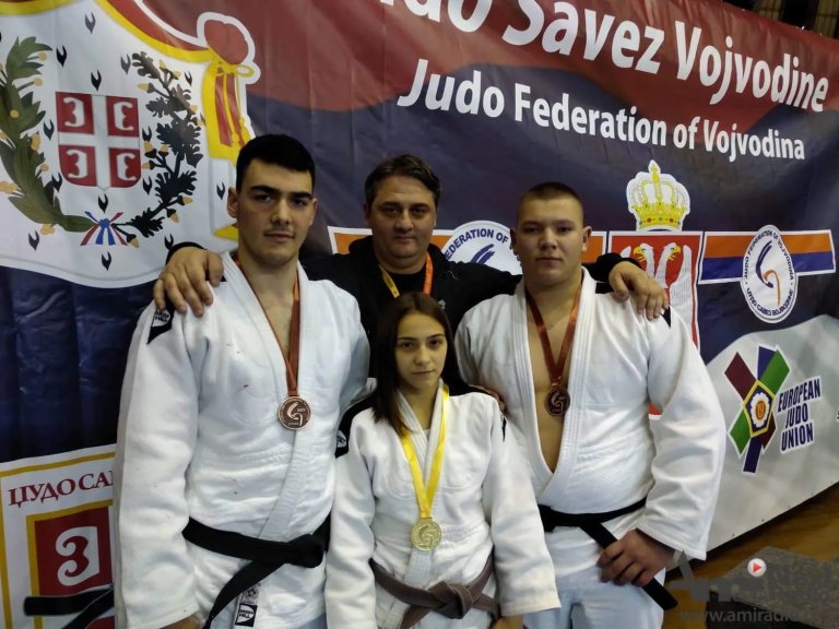 Džudo: Juniori kikindskog „Partizana“ osvojili medalje na prvenstvu za seniore