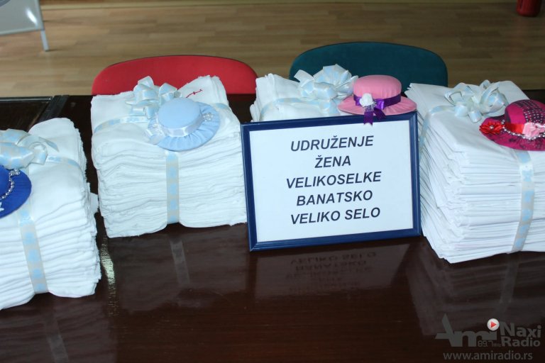 Žene iz udruženja „Velikoselke“ ponovo donirale posteljinu Bolnici