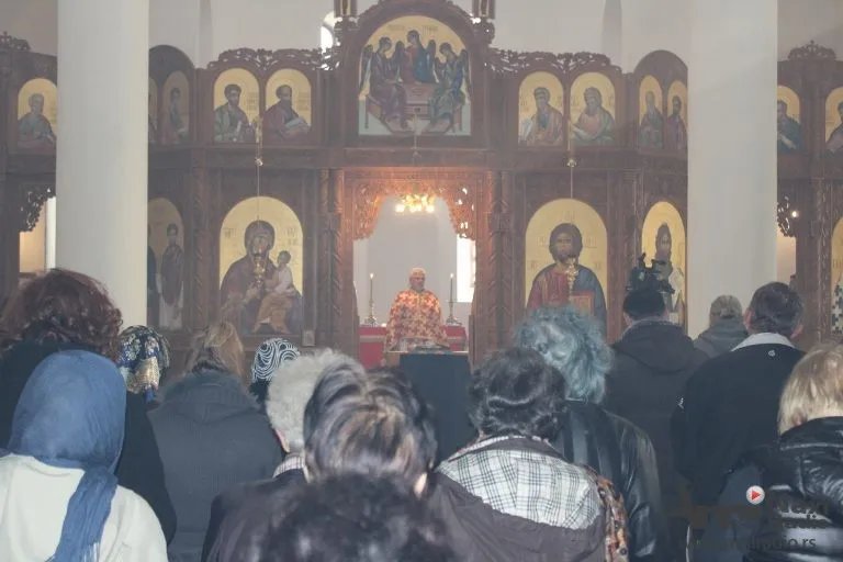 Hiton gospodnji sutra u hramu svetih Kozme i Damjana