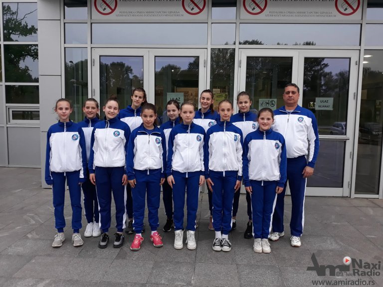 Odbojkašice „Kikinde“ uspešne na takmičenju predpionirki