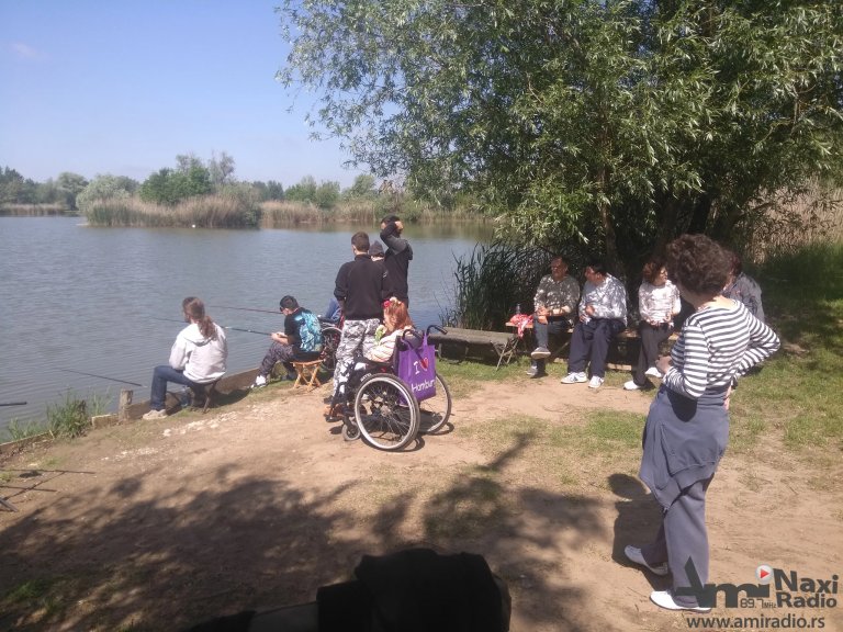 Sedmi ribolovački kamp za decu sa posebnim potrebama - Udruženje „Šaran“ obradovalo sugrađane