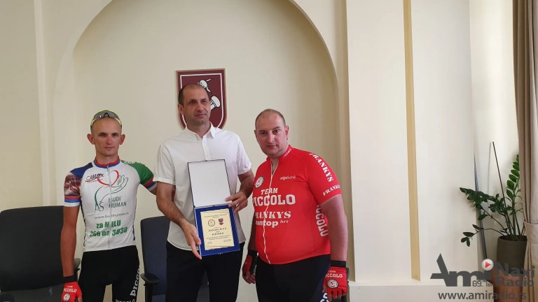 Fondacija „Pikolo“ uručila zahvalnicu Gradu Kikindi
