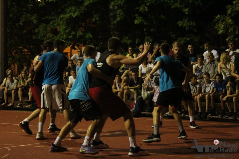Počeo turnir u basketu „Kikinda 2019“ : „Intermeco“ prvi polufinalista