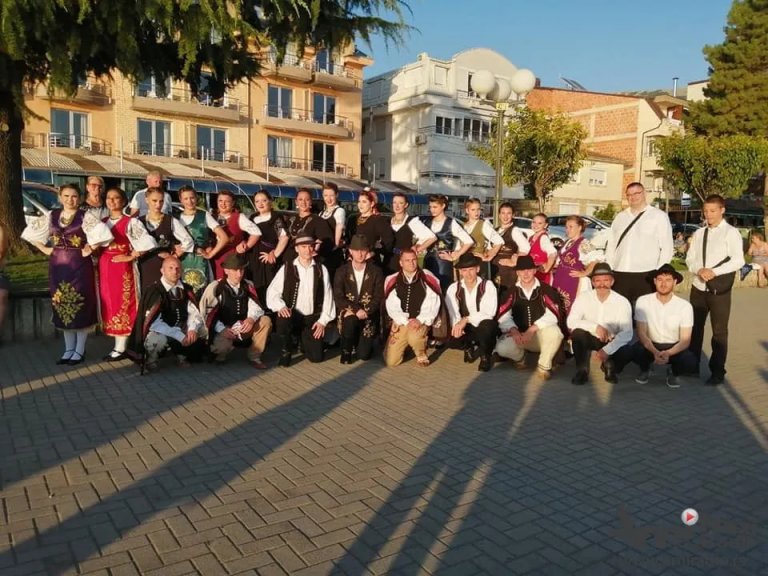 Nastup KUD Mokrin u nedelju u dvorištu Kurije