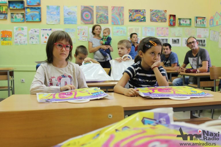 Školska godina počinje u ponedeljak