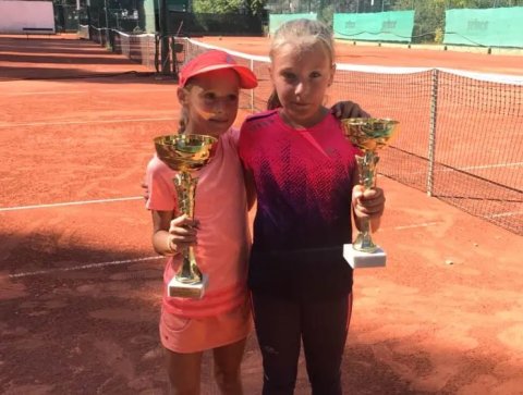 Tenis: Staša Terzić vicešampionka Vojvodine, Filip Balint 3. na turniru u Šapcu