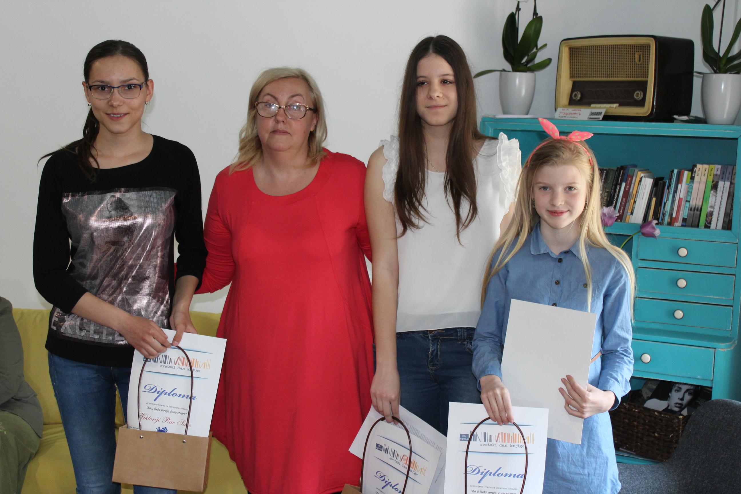 Centar lepih veština: Dodeljene nagrade pobednicima literarnog konkursa