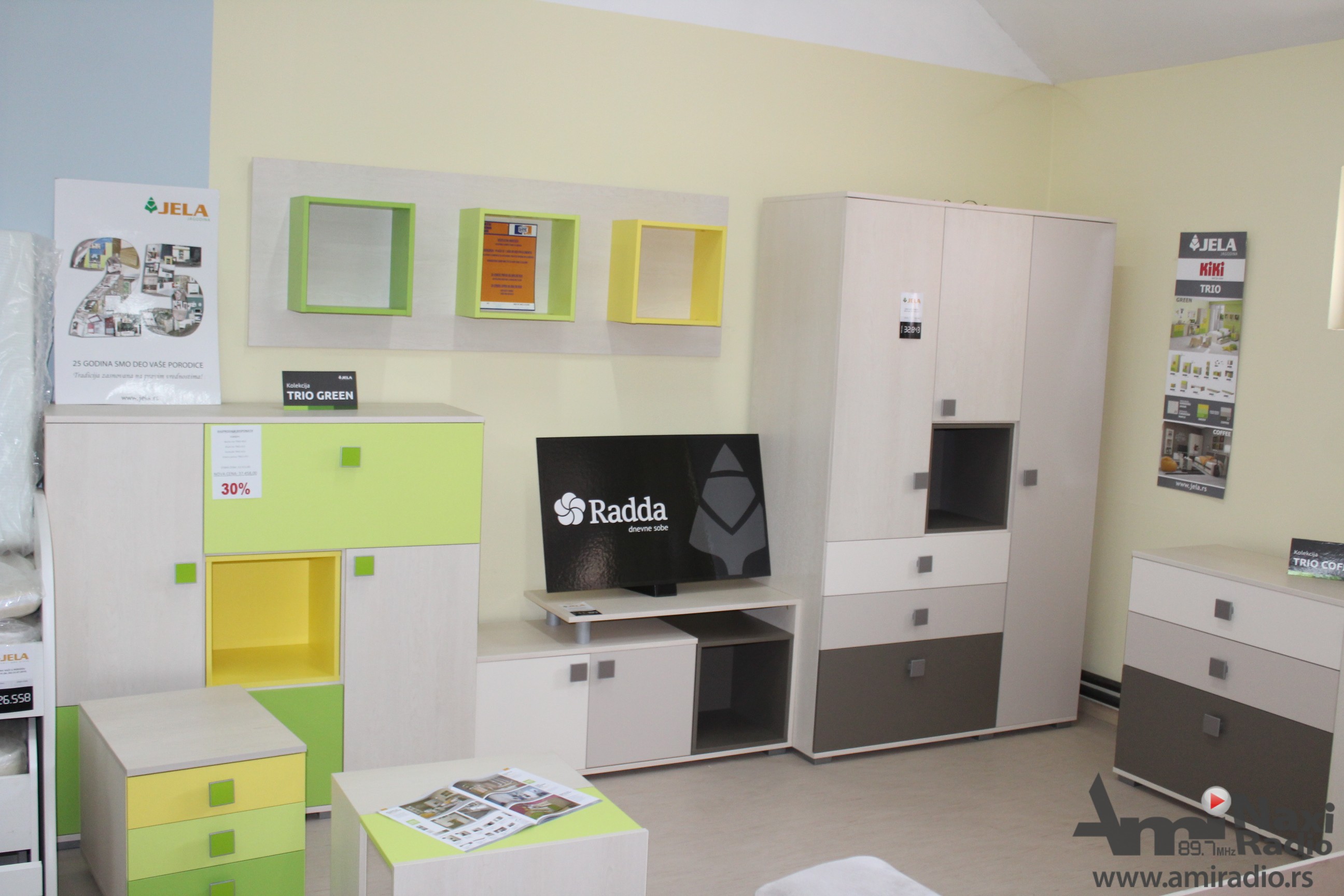 „Bane gvožđara“: Veliki izbor podnih obloga i nameštaja