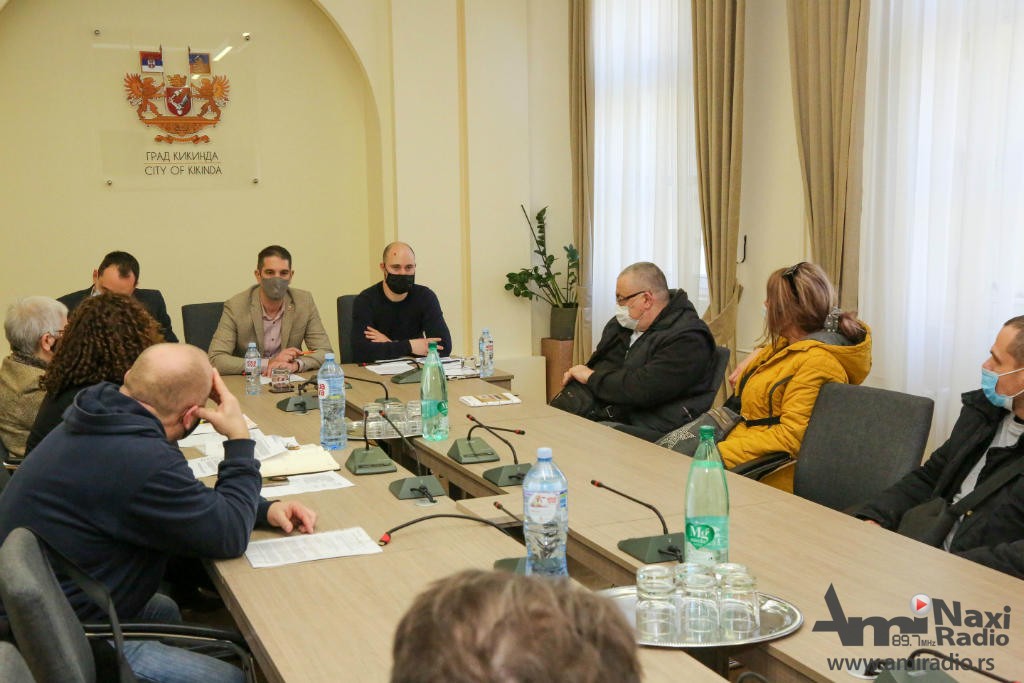 Održan sastanak Kriznog štaba i kikindskih ugostitelja zbog kršenja mera