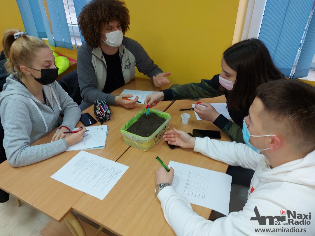 Ekonomsko-trgovinska škola: Radionica o zemljištu u sklopu međunarodnog ekološkog projekta