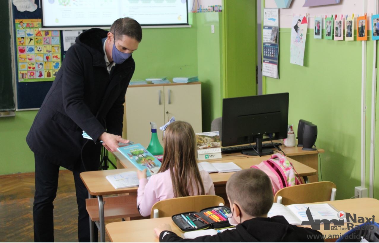 Đacima prvacima podeljena ”Pažljivkova pravila”