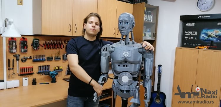 Vanja Miladinov konstruisao robota koji govori i vidi, Hjugo uskoro dobija i noge