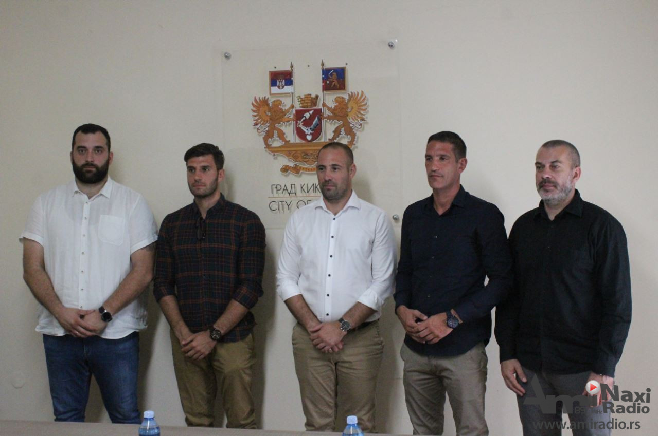 Prijem u Gradskoj kući za mađarske vaterpoliste iz Pečuja
