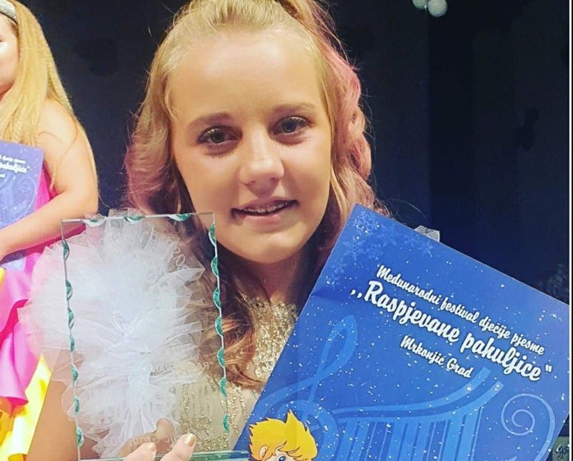 Ena Gogić osvojila Gran-pri na Festivalu u Mrkonjić Gradu