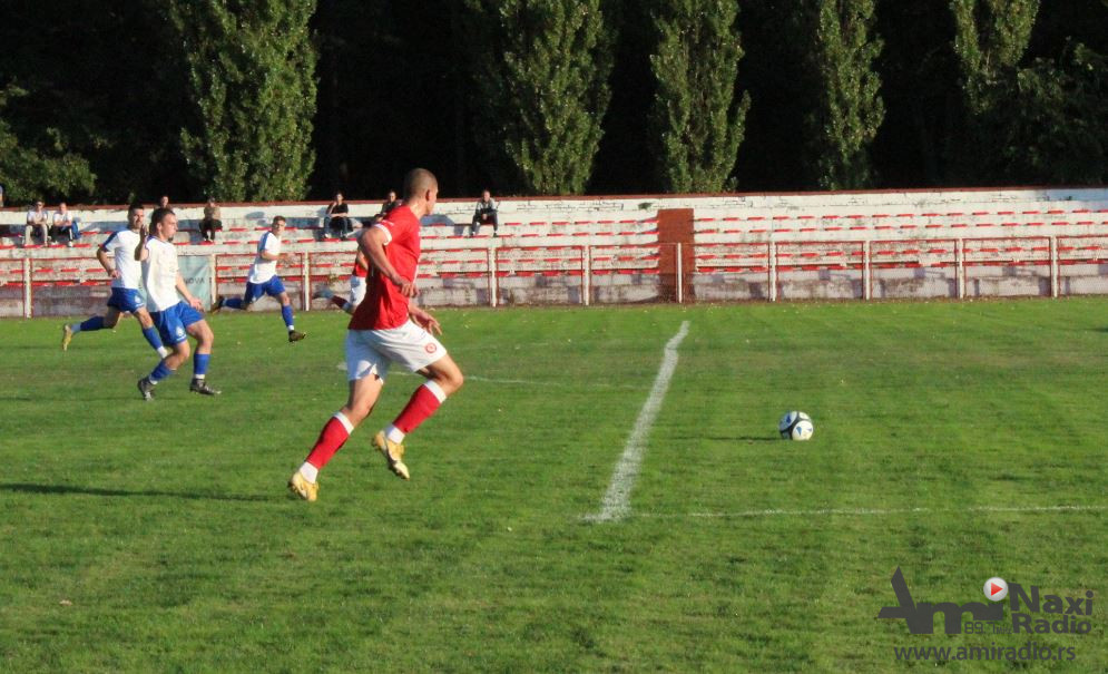 Pobeda OFK Kikinde: Pao Hajduk na Gradskom stadionu