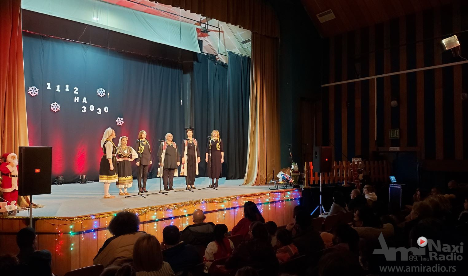 Održan Novogodišnji koncert KUD-a ”Izvor” u Nakovu: Nakovčani svim srcem za Arsena Tanackova