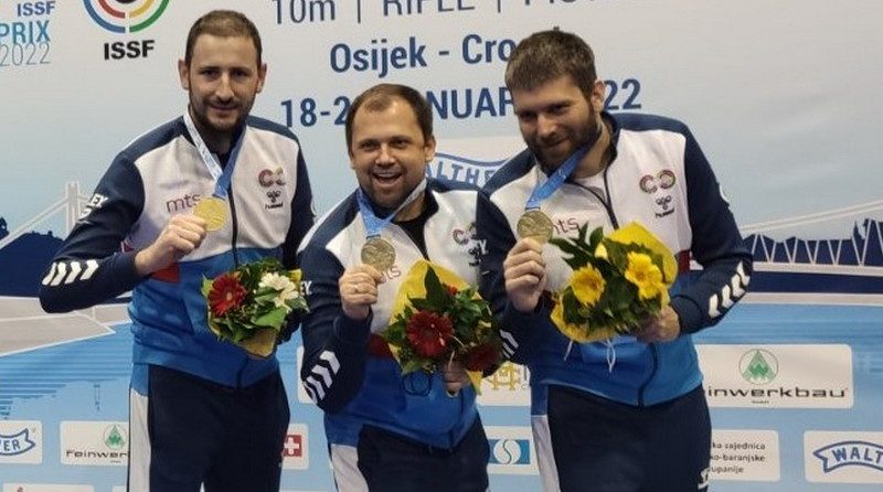 Streljaštvo: Duško Petrov u Osijeku ekipno do zlata, u paru sa Brankicom Zarić osvojio srebro