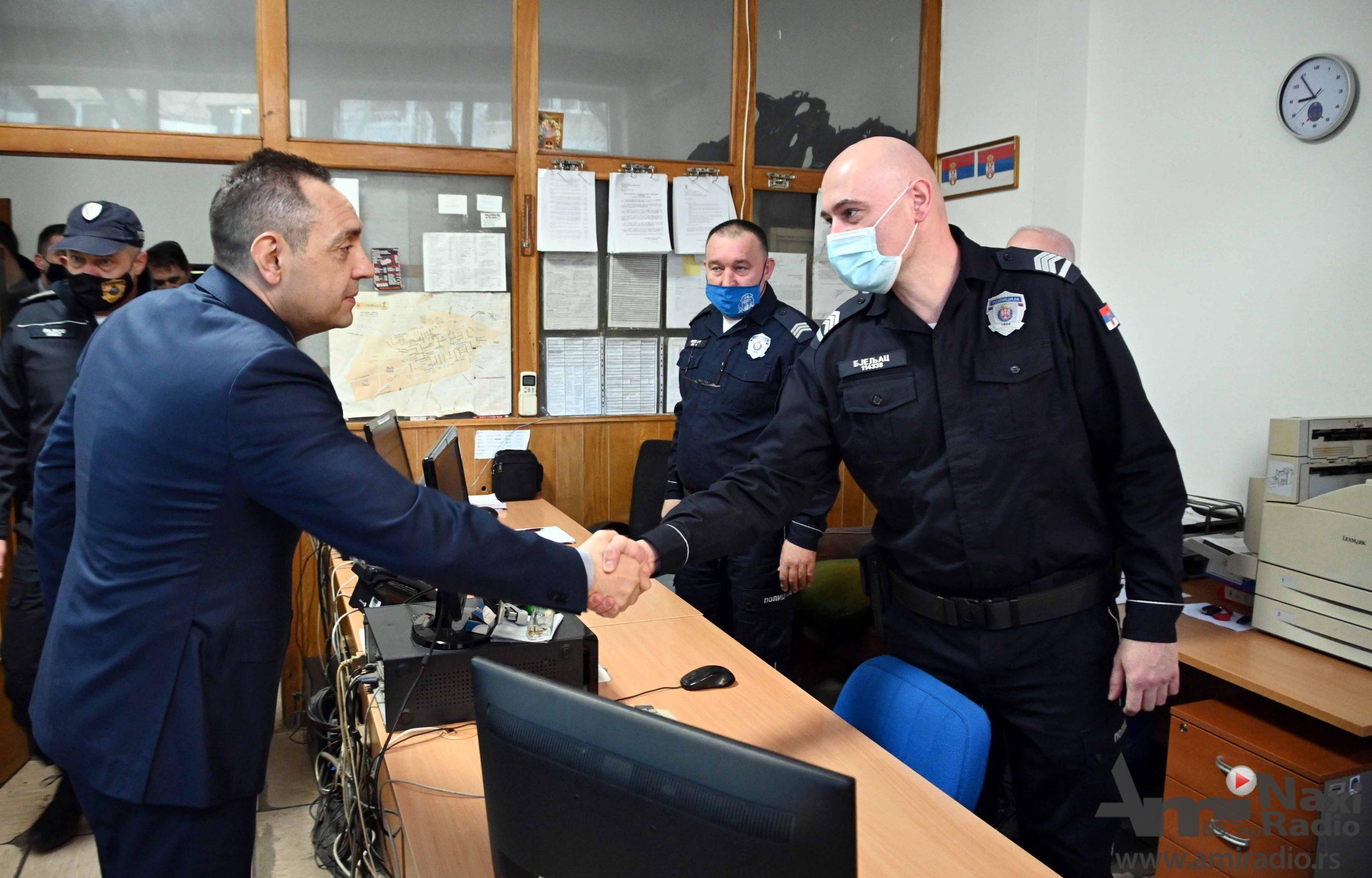 Ministar Vulin obišao PU Кikinda: Za srpsku policiju ne postoji krupan i sitan kriminal, hoću da se građani osećaju sigurno