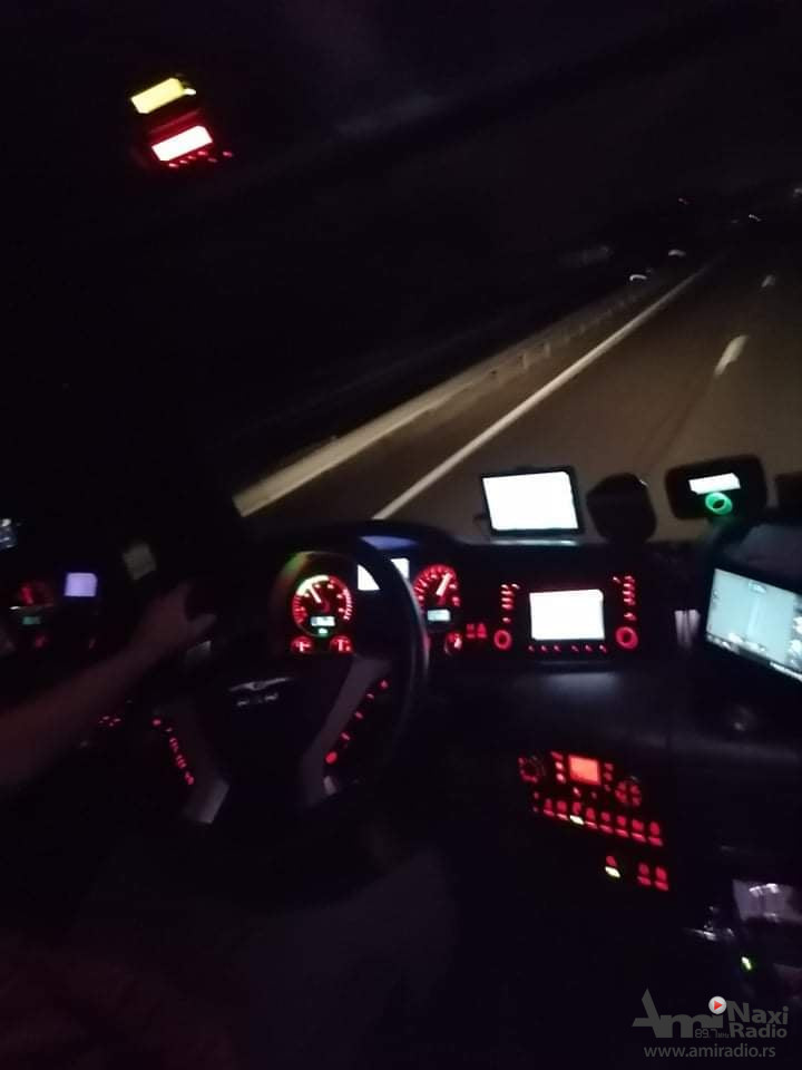 Policija: Provera kamiona i autobusa